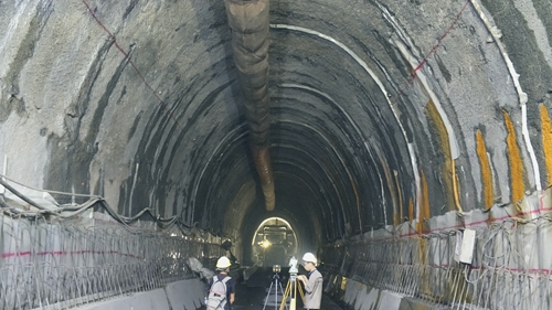 中老铁路项目隧道正洞掘进突破万米大关