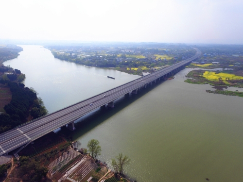 渝蓉高速项目——沱江河特大桥